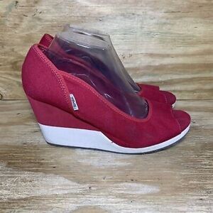 TEVA red peep toe sandal  F3012K platform wedge US 9